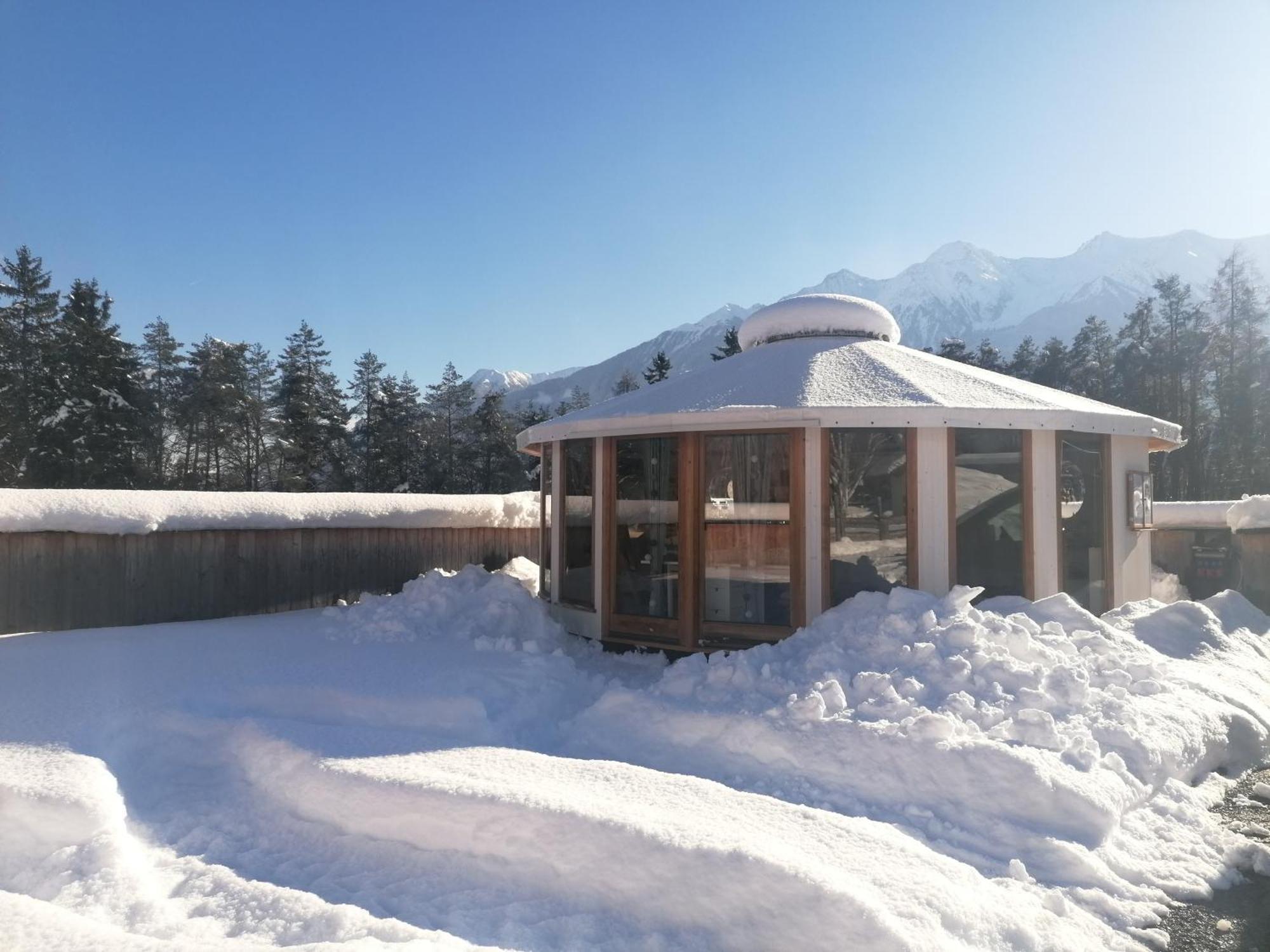 Gerhardhof - Zimmer Glamping Camping Wildermieming ภายนอก รูปภาพ